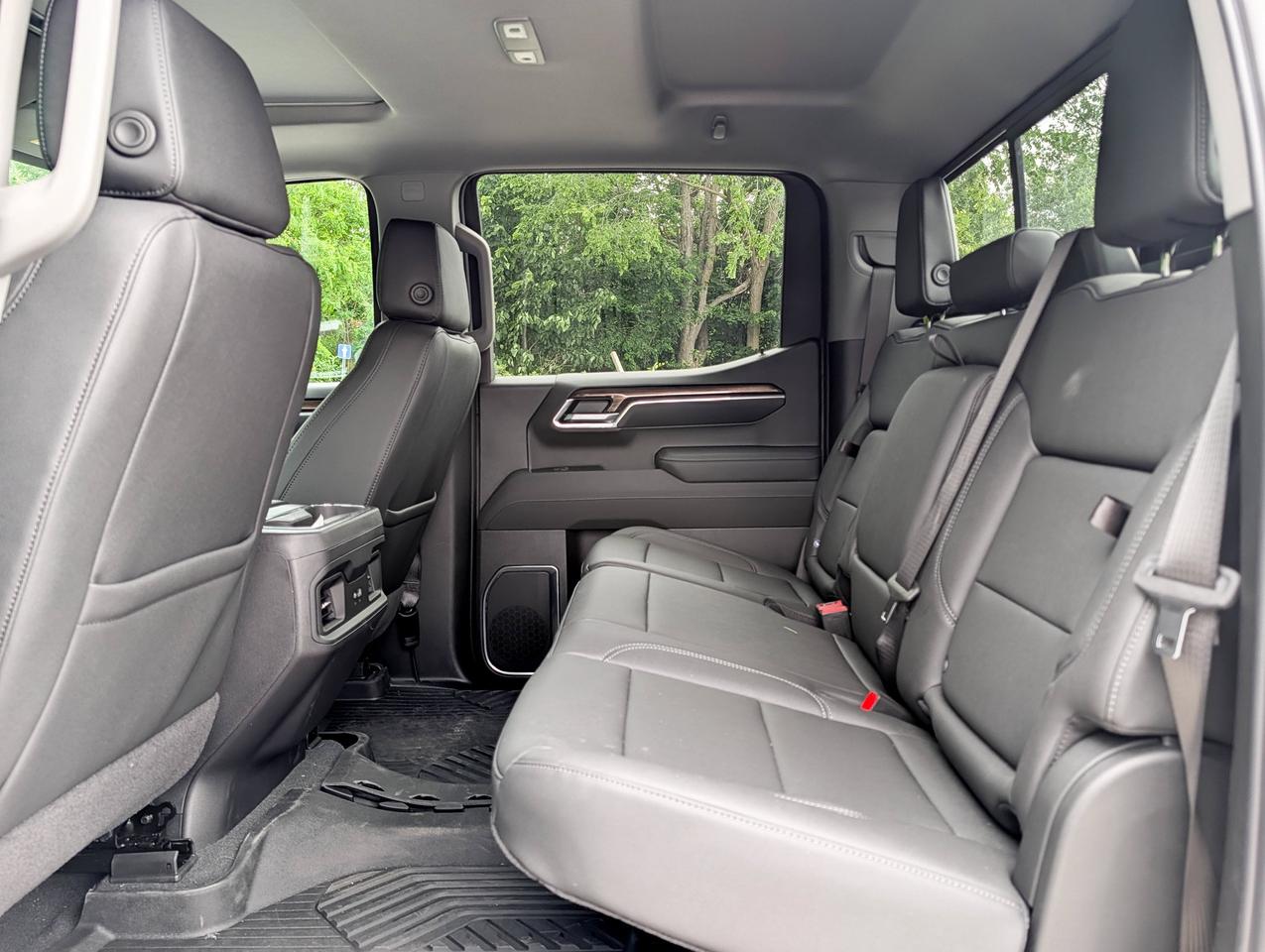 2026 Chevrolet Silverado 1500 RST Photo