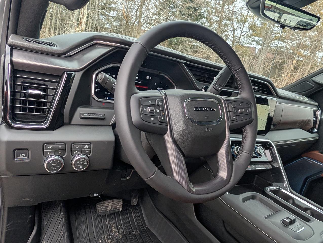 2026 GMC SIERRA 2500HD Denali Ultimate Photo