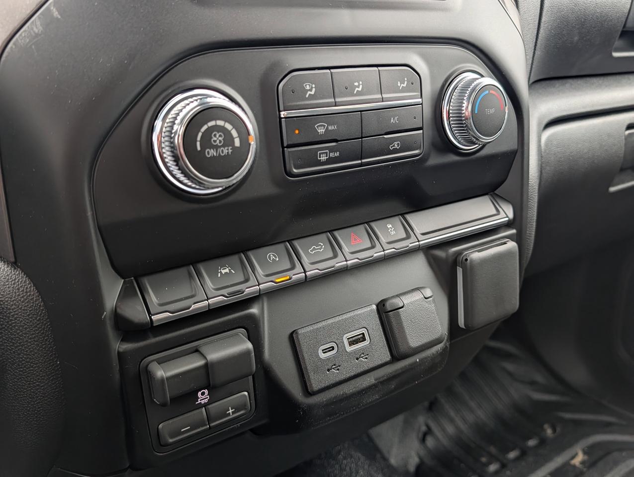 2026 GMC Sierra 1500 PRO Photo