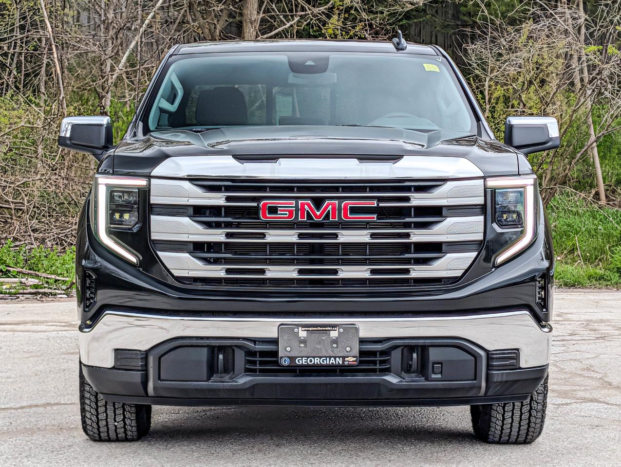 2026 GMC Sierra 1500 SLE Photo