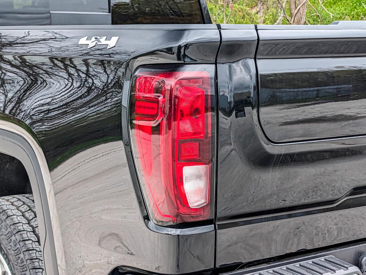 2026 GMC Sierra 1500 SLE Photo
