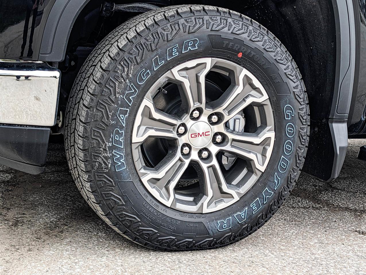 2026 GMC Sierra 1500 SLE Photo