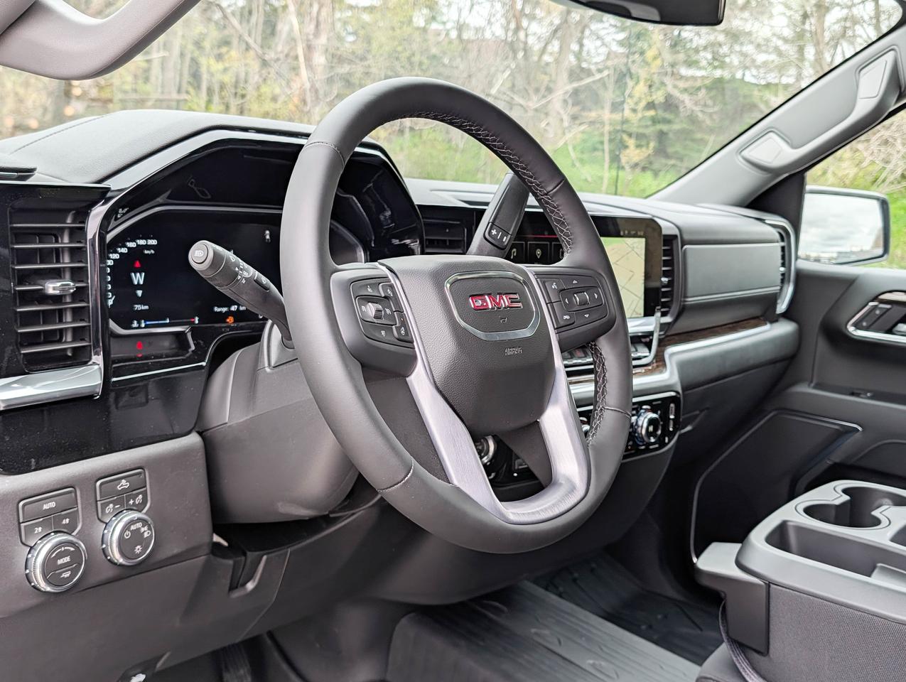 2026 GMC Sierra 1500 SLE Photo