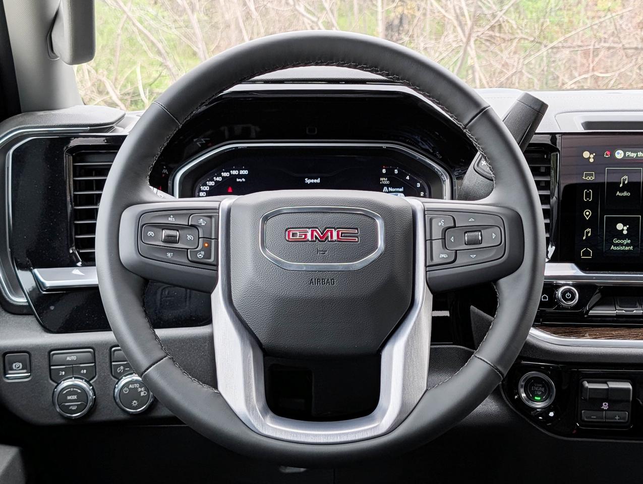 2026 GMC Sierra 1500 SLE Photo