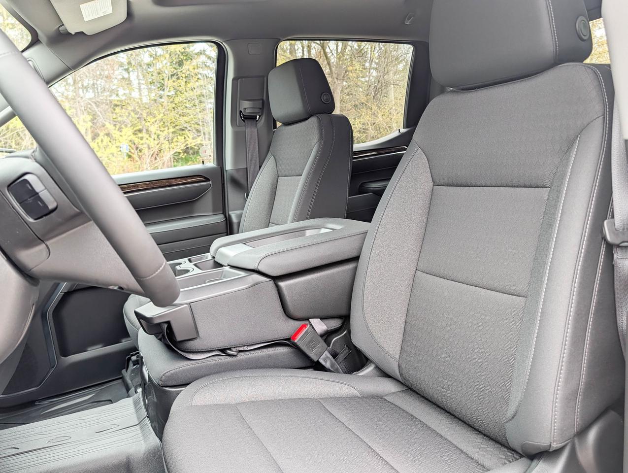 2026 GMC Sierra 1500 SLE Photo
