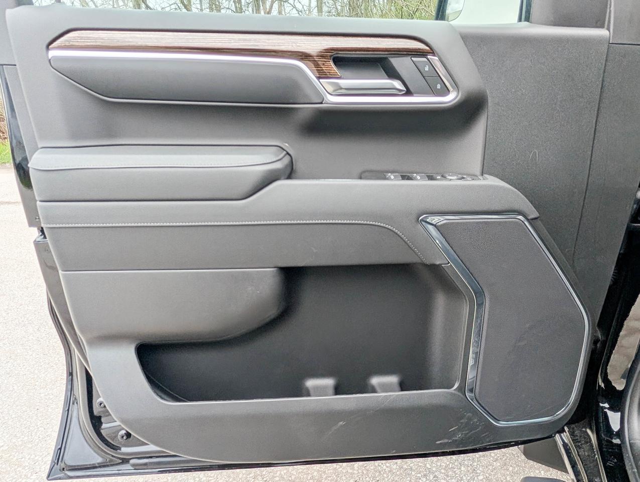 2026 GMC Sierra 1500 SLE Photo