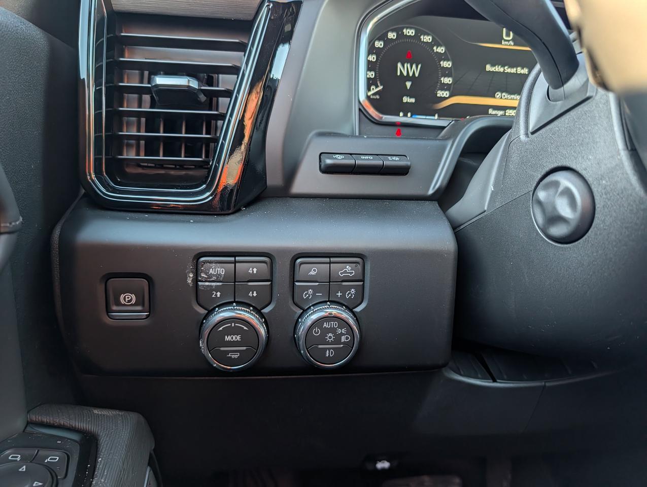 2026 GMC Sierra 1500 AT4X Photo