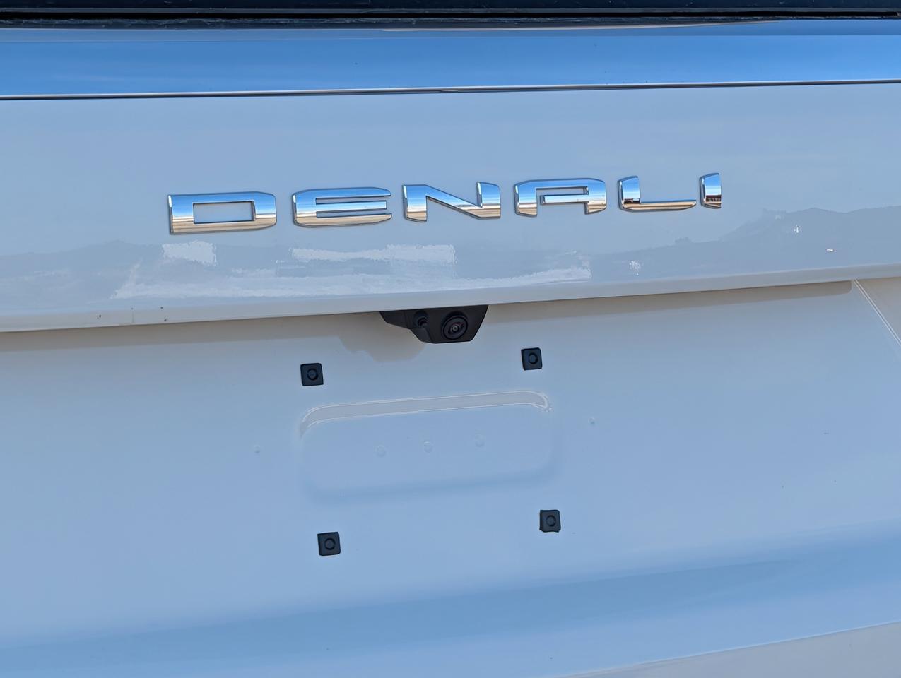 2026 GMC Yukon XL Denali Photo