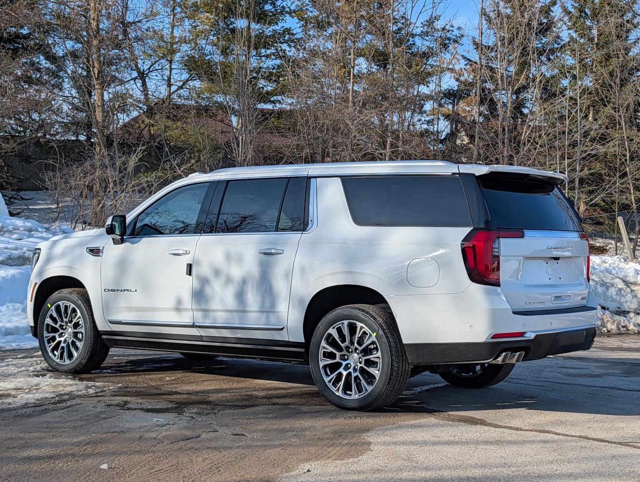 2026 GMC Yukon XL Denali Photo