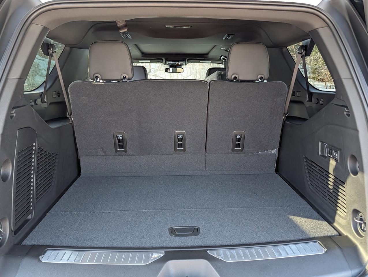 2026 GMC Yukon XL Denali Photo