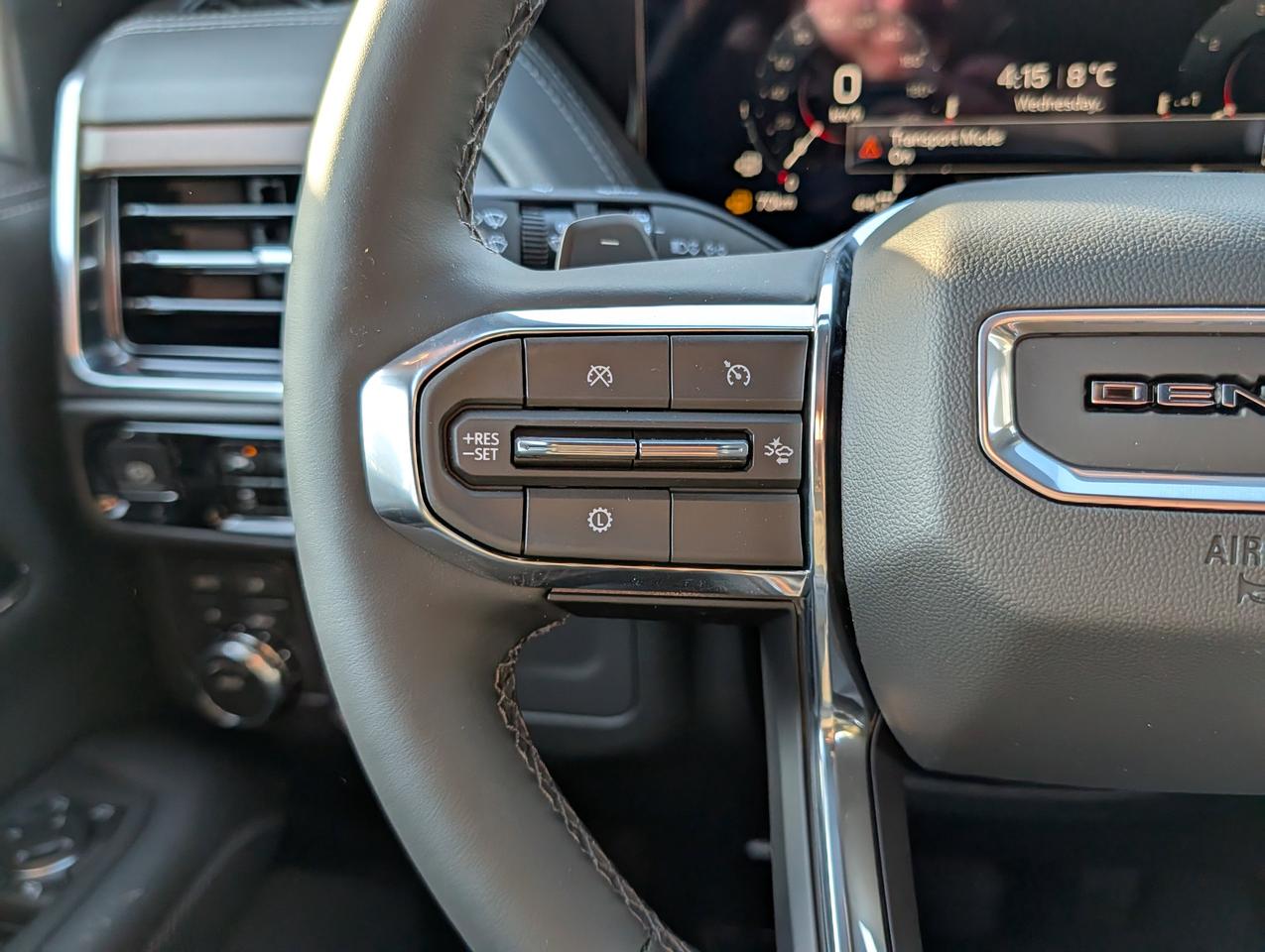 2026 GMC Yukon XL Denali Photo