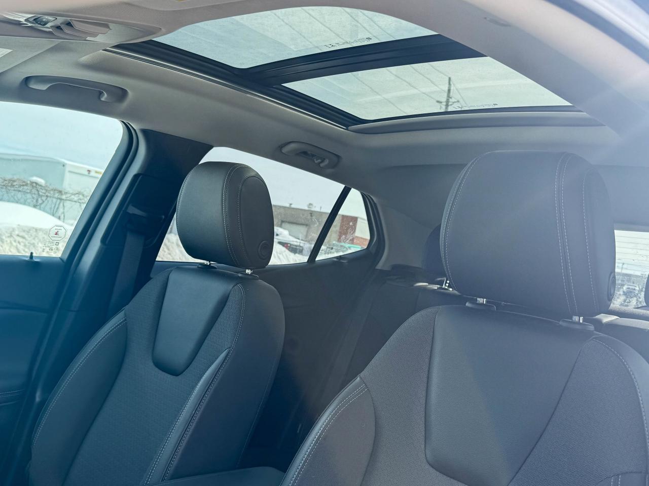 2023 Buick Encore GX SELECT Photo