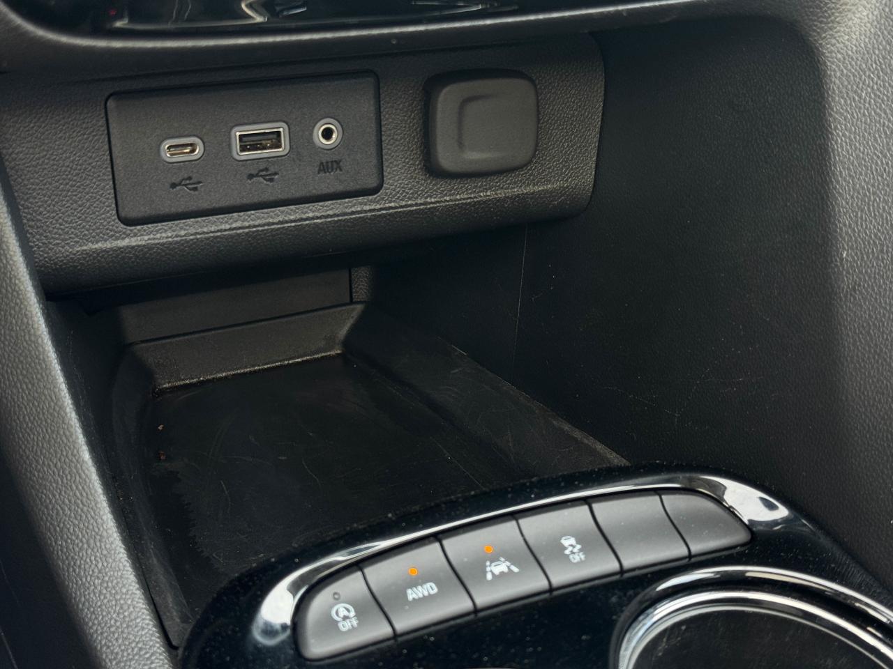 2023 Buick Encore GX SELECT Photo