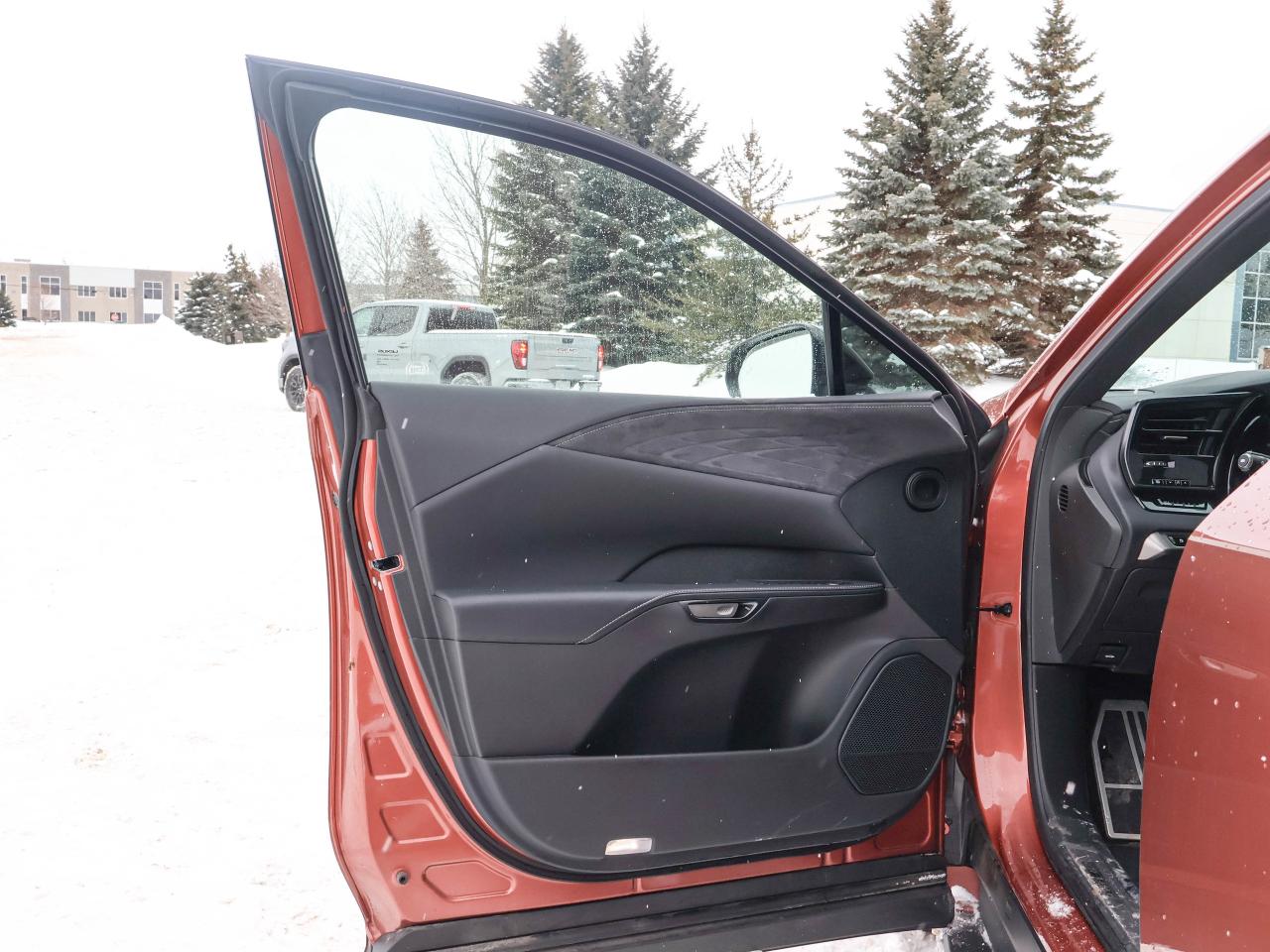 2024 Lexus RX RX 500H Photo