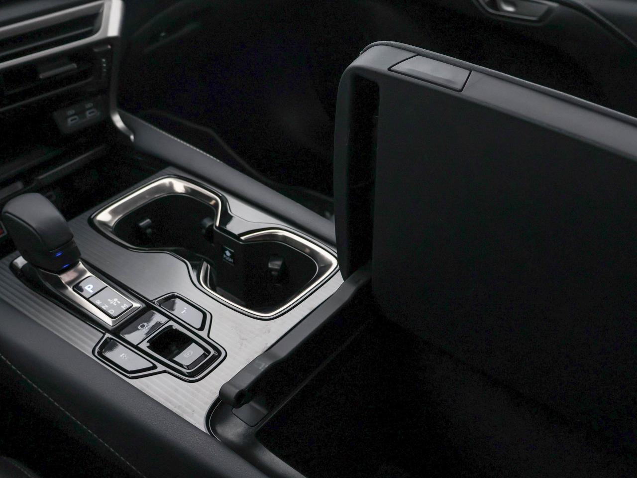 2024 Lexus RX RX 500H Photo