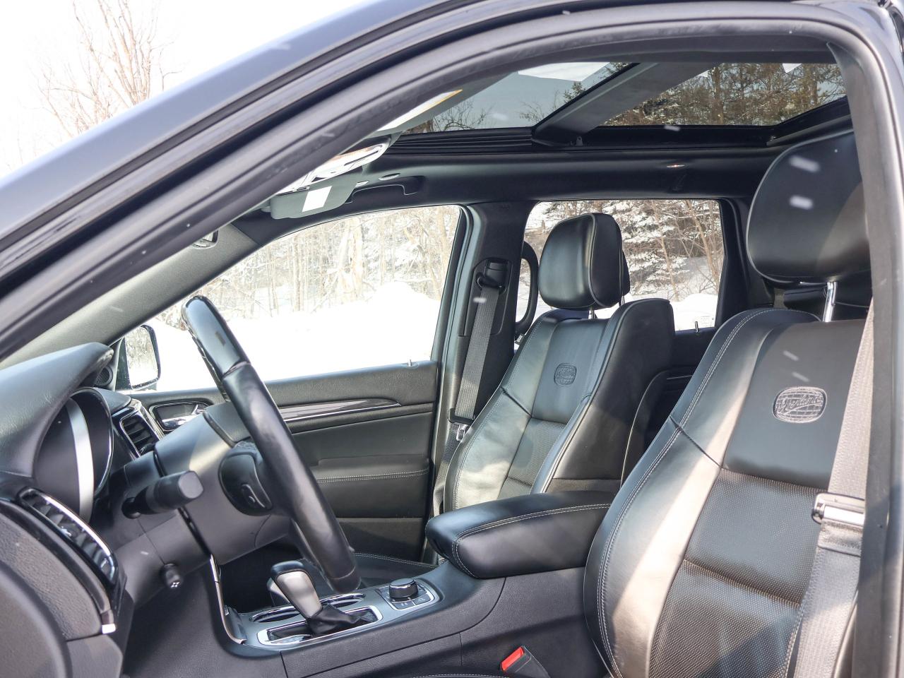 2020 Jeep Grand Cherokee Overland Photo