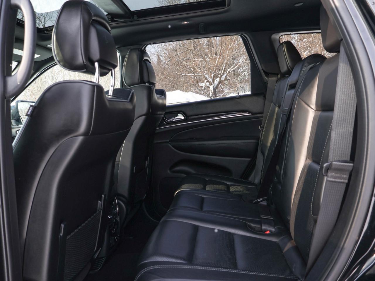 2020 Jeep Grand Cherokee Overland Photo