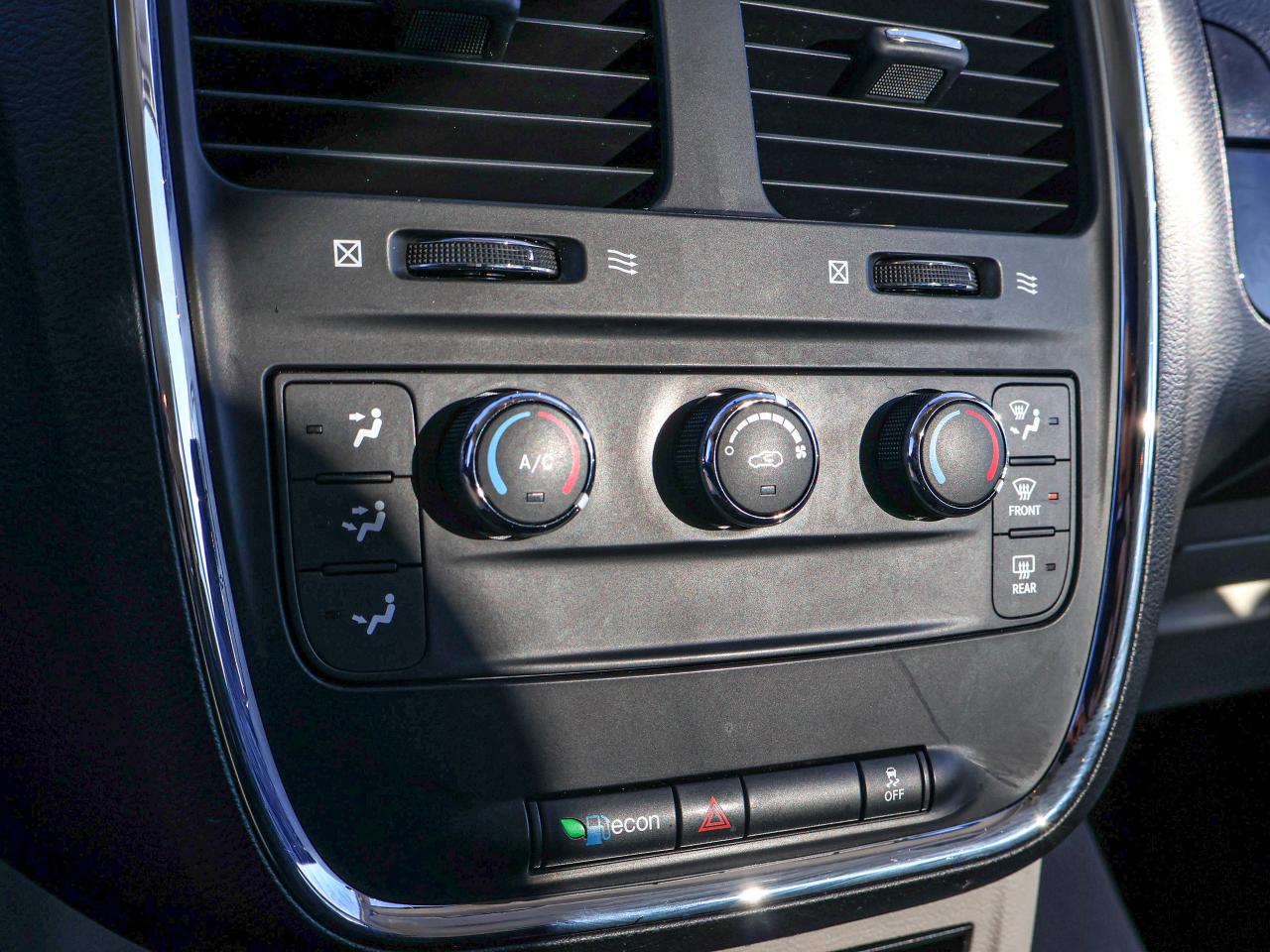 2018 Dodge Grand Caravan CANADA VALUE PACKAGE Photo