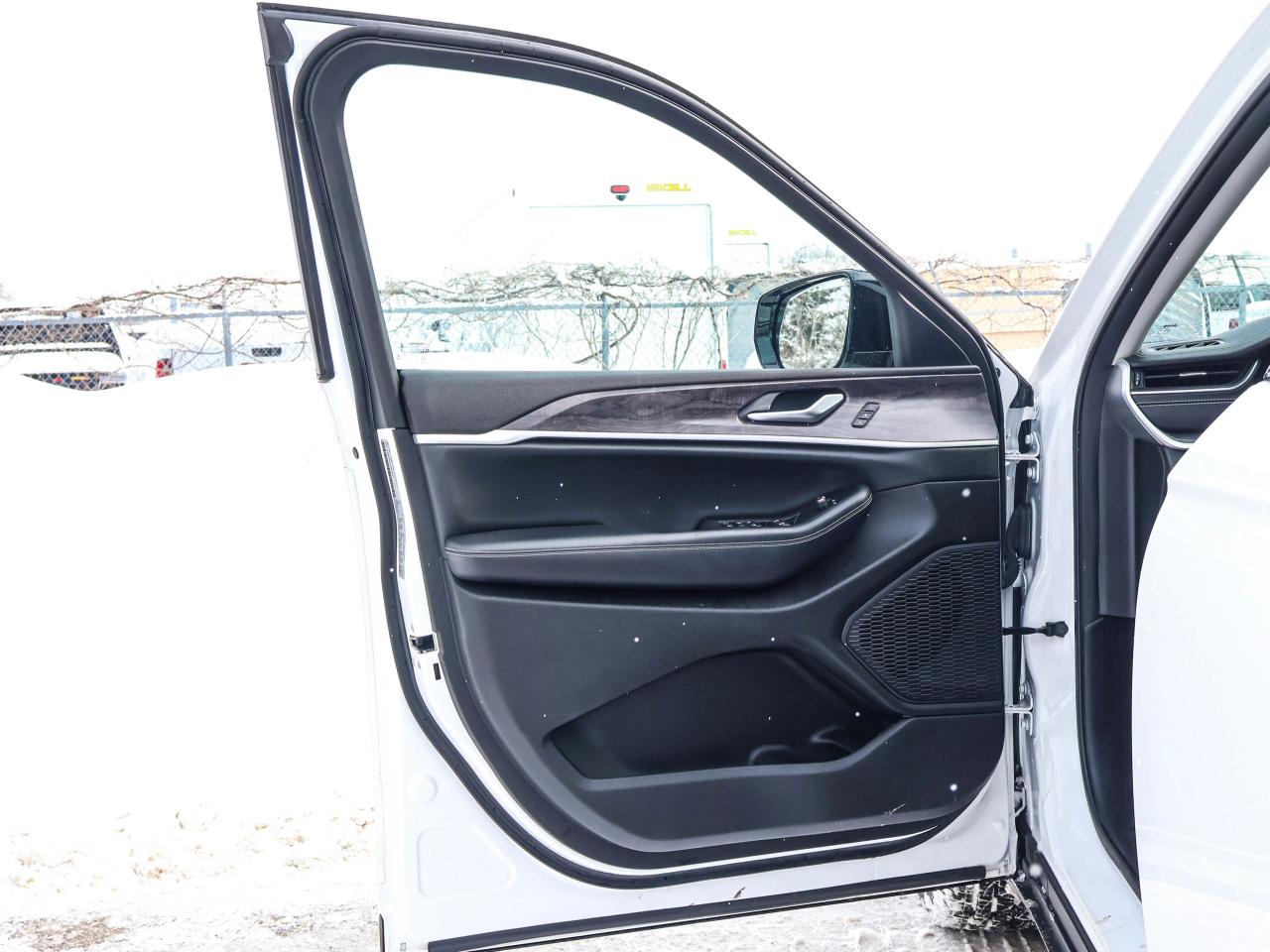 2023 Jeep Grand Cherokee Limited Photo