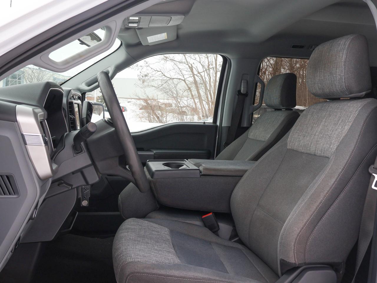 2022 Ford F-150 XL Photo