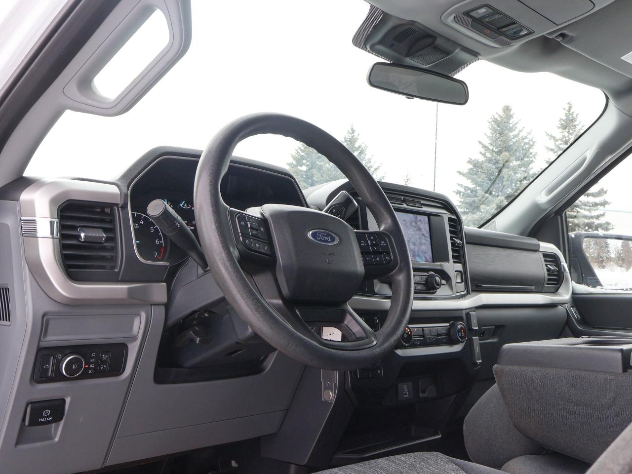 2022 Ford F-150 XL Photo