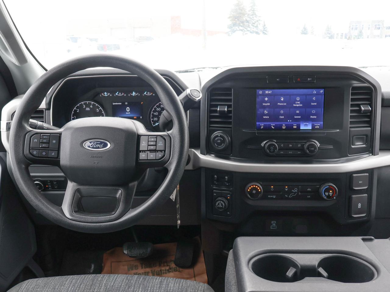 2022 Ford F-150 XL Photo