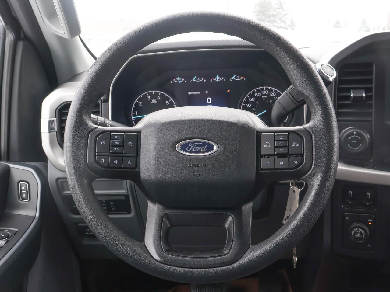 2022 Ford F-150 XL Photo