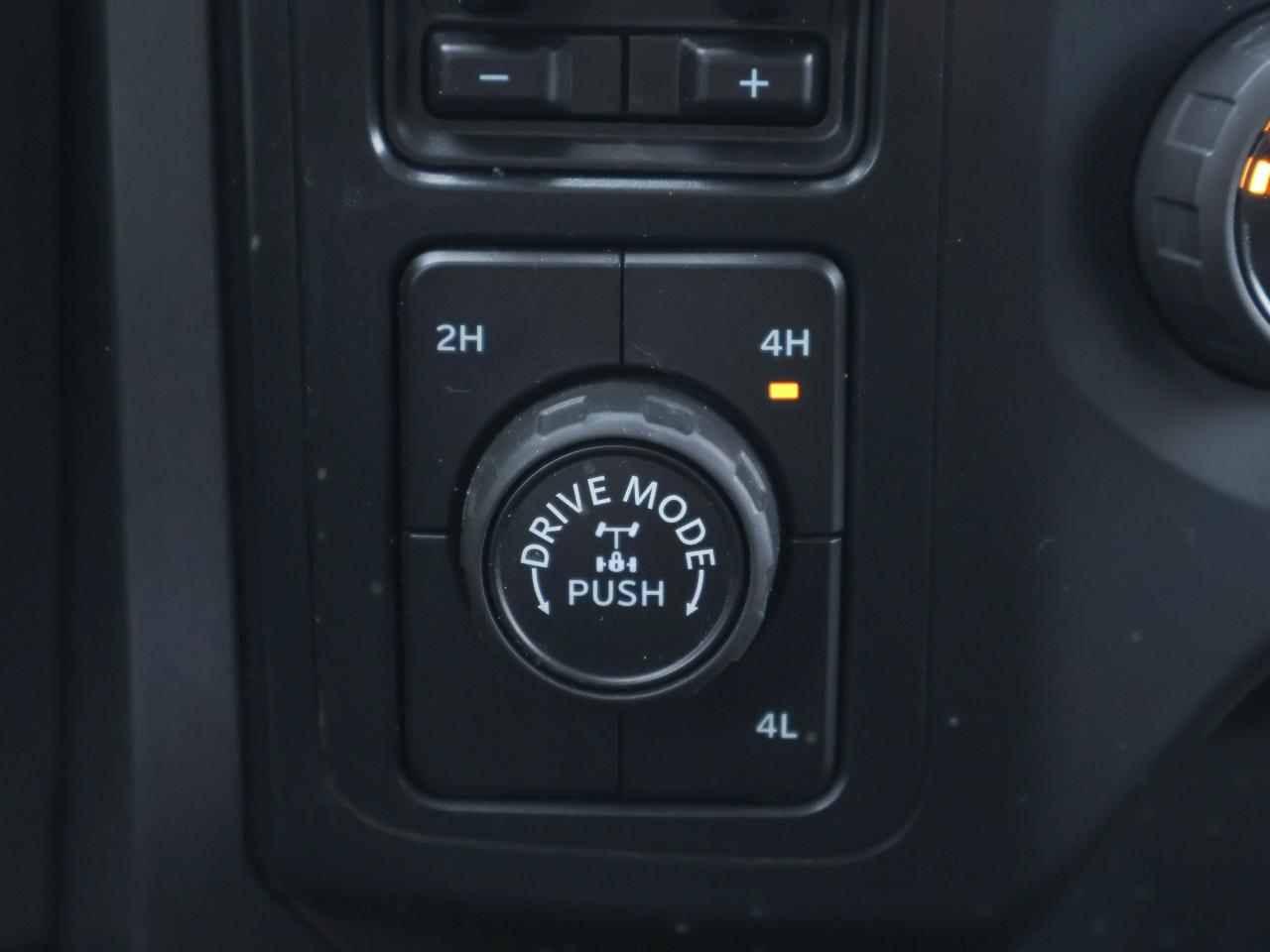 2022 Ford F-150 XL Photo