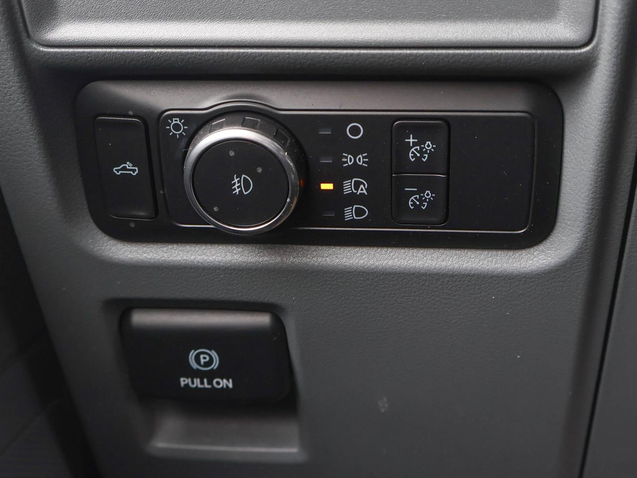 2022 Ford F-150 XLT Photo