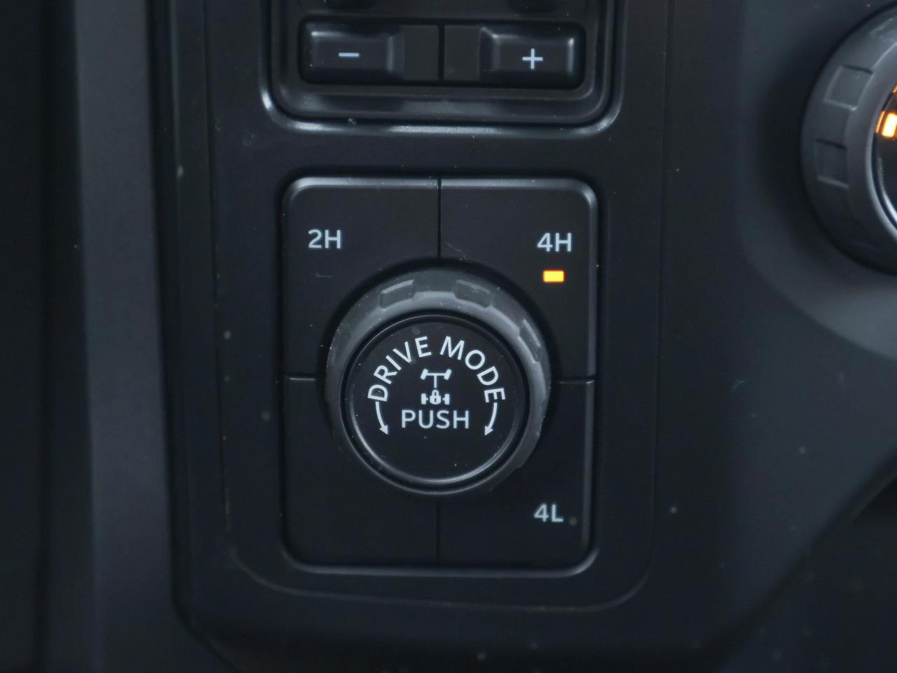 2022 Ford F-150 XLT Photo