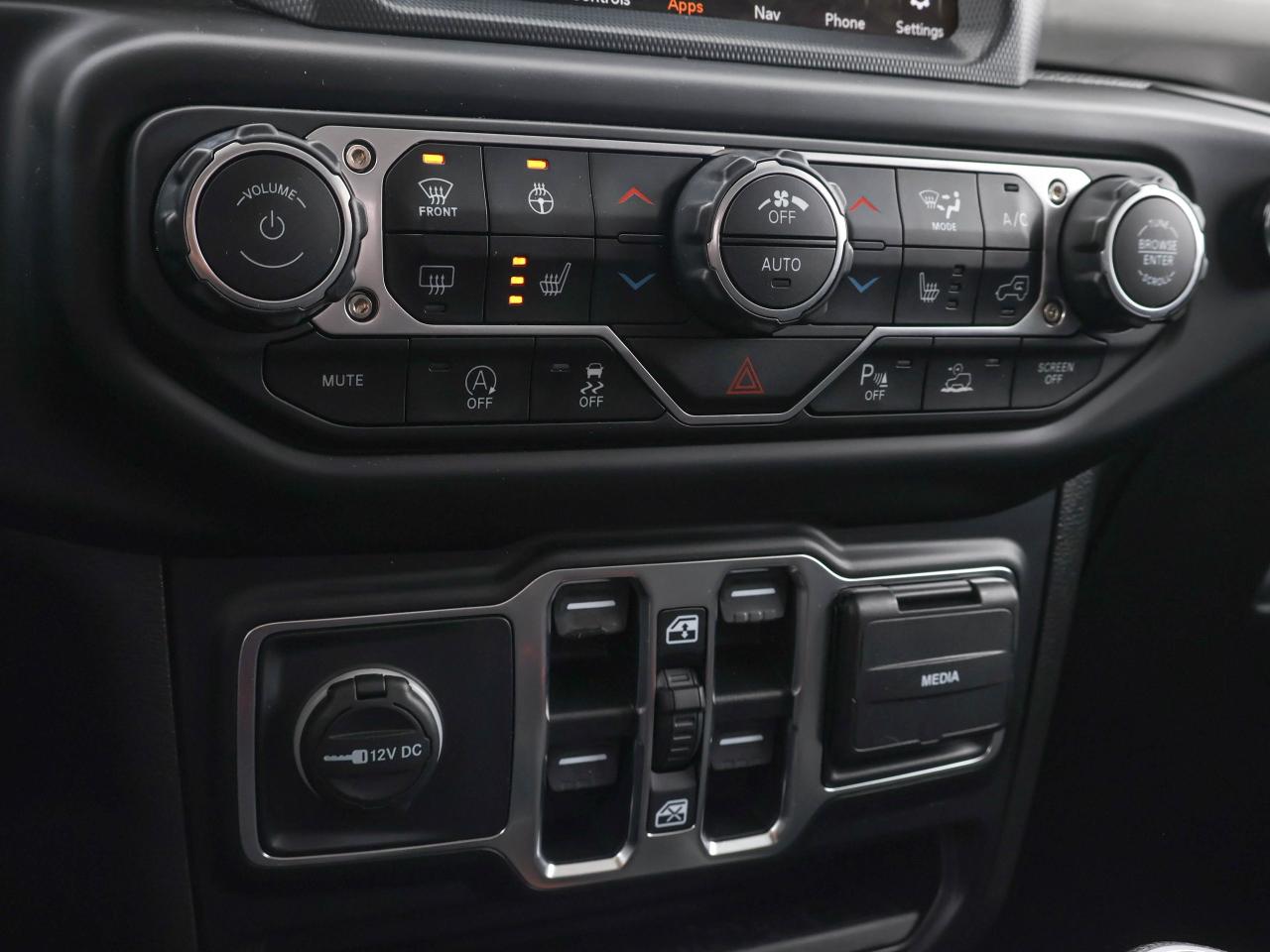 2020 Jeep Gladiator Overland Photo