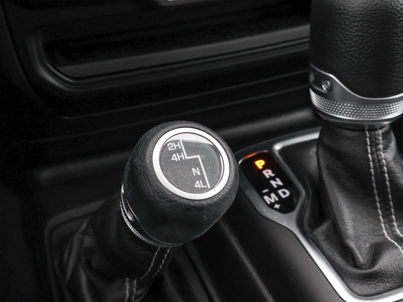 2020 Jeep Gladiator Overland Photo