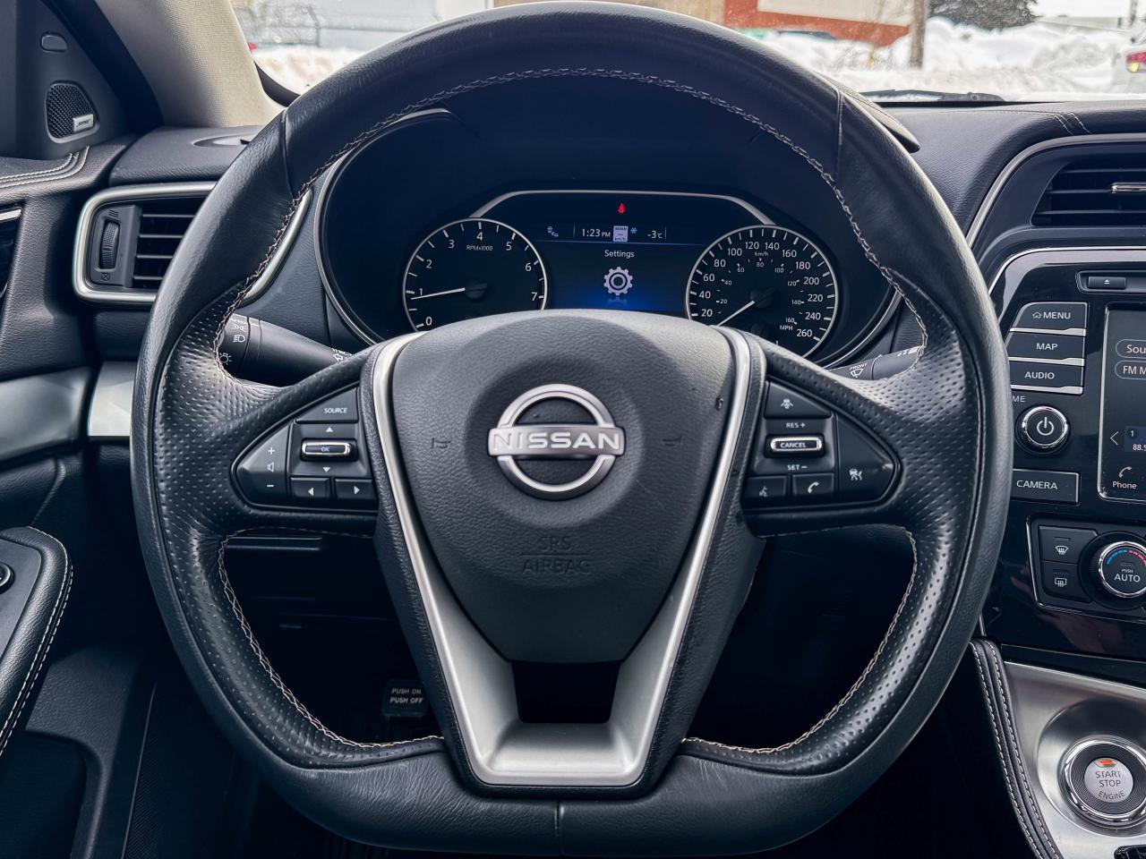 2023 Nissan Maxima SL Photo