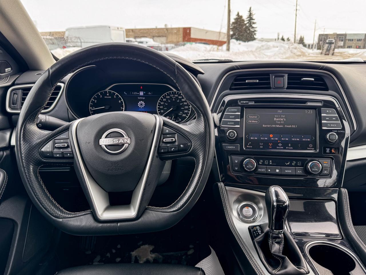 2023 Nissan Maxima SL Photo