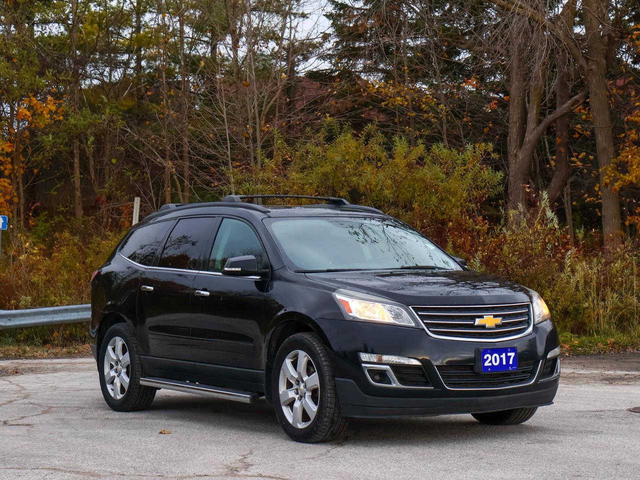 2017 Chevrolet Traverse LT Photo