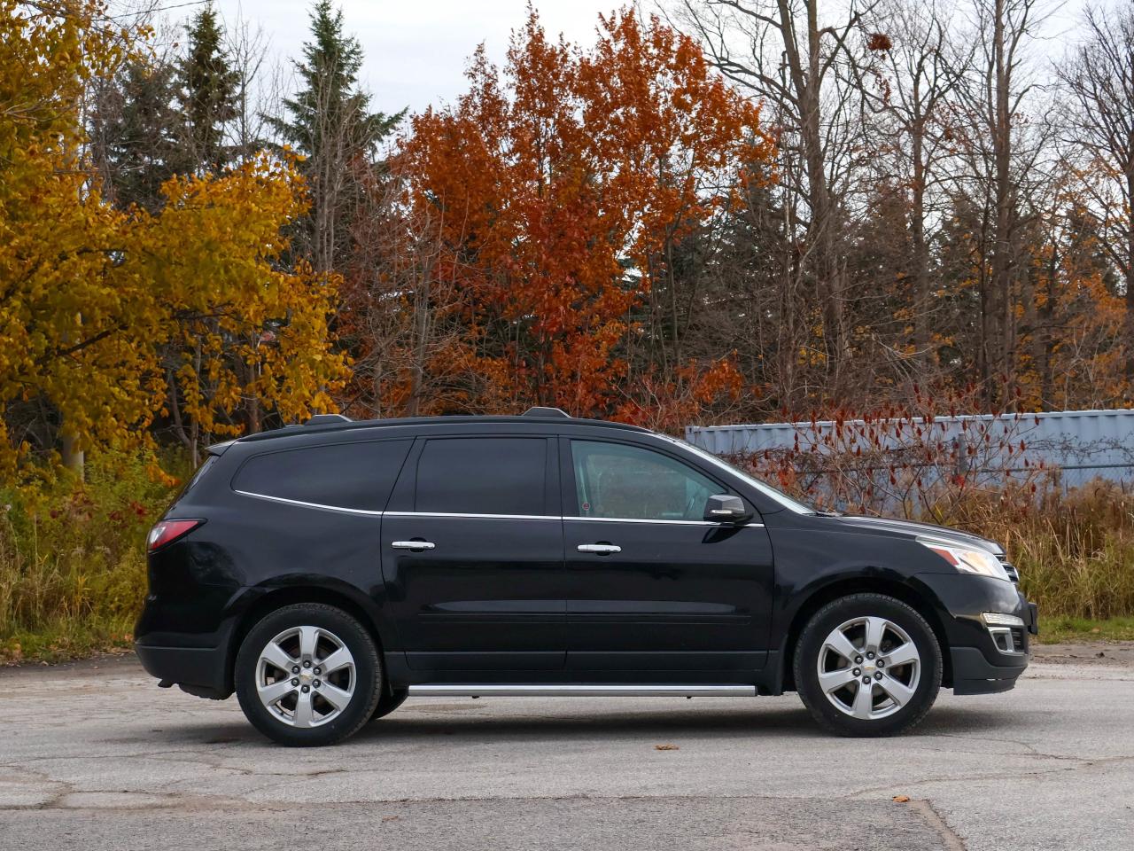 2017 Chevrolet Traverse LT Photo