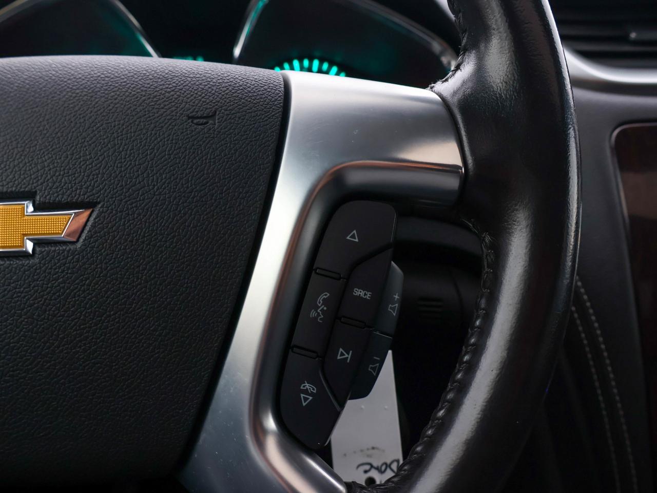 2017 Chevrolet Traverse LT Photo