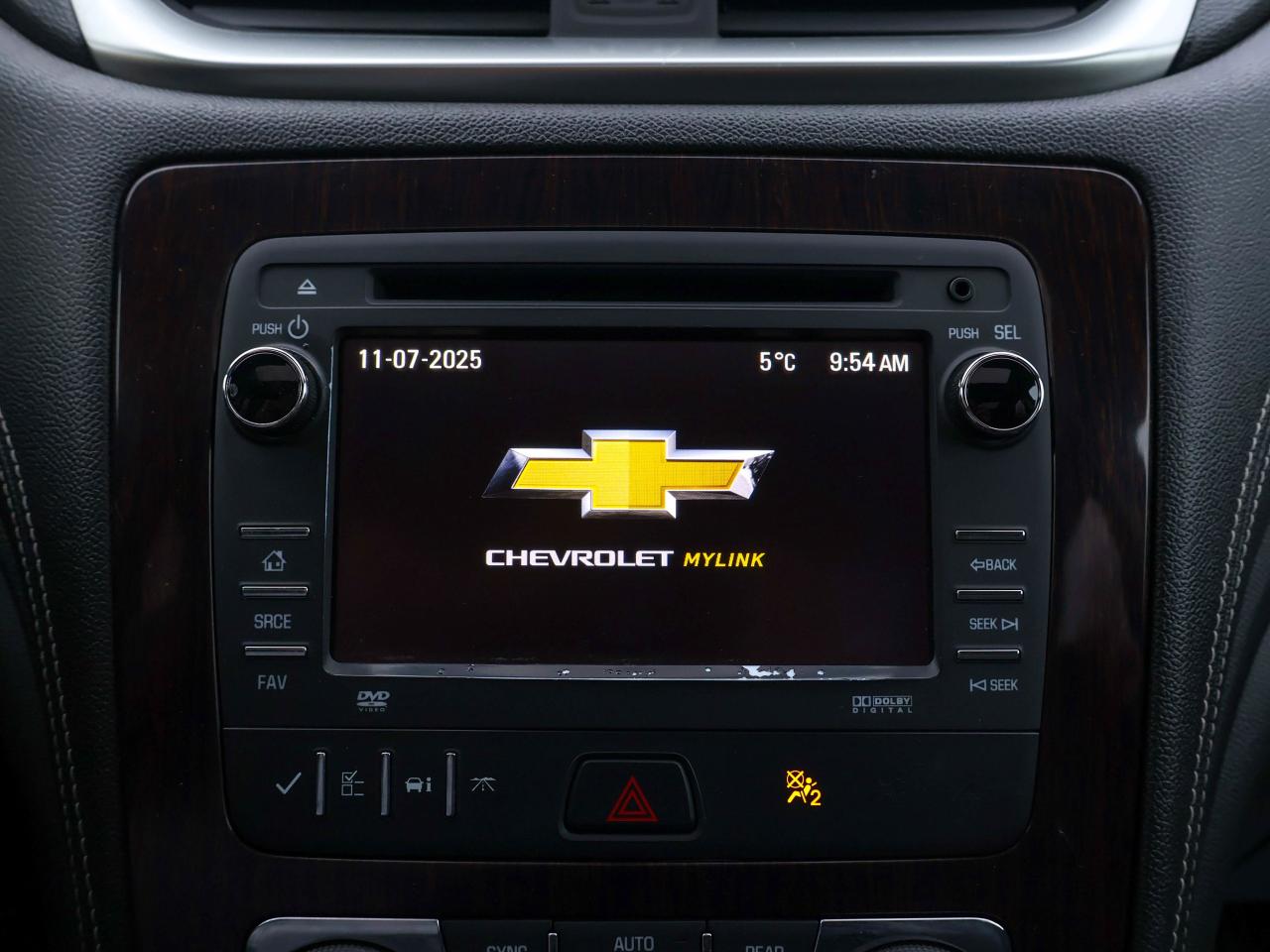 2017 Chevrolet Traverse LT Photo