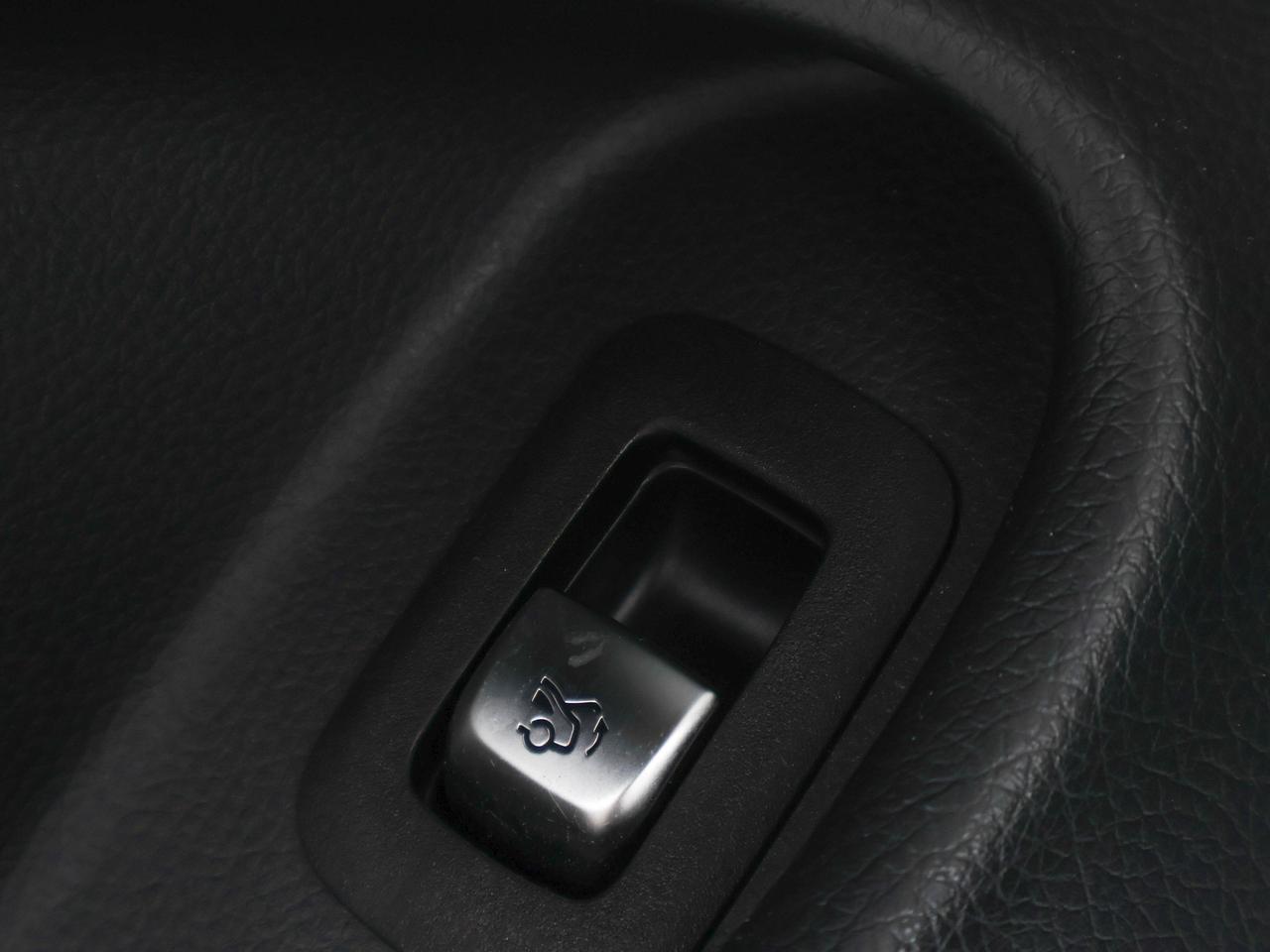 2019 Mercedes-Benz C-Class C 300 Photo