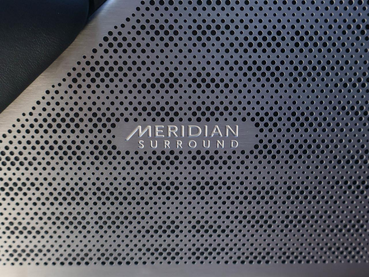 2019 Land Rover Range Rover Velar R-Dynamic HSE Photo