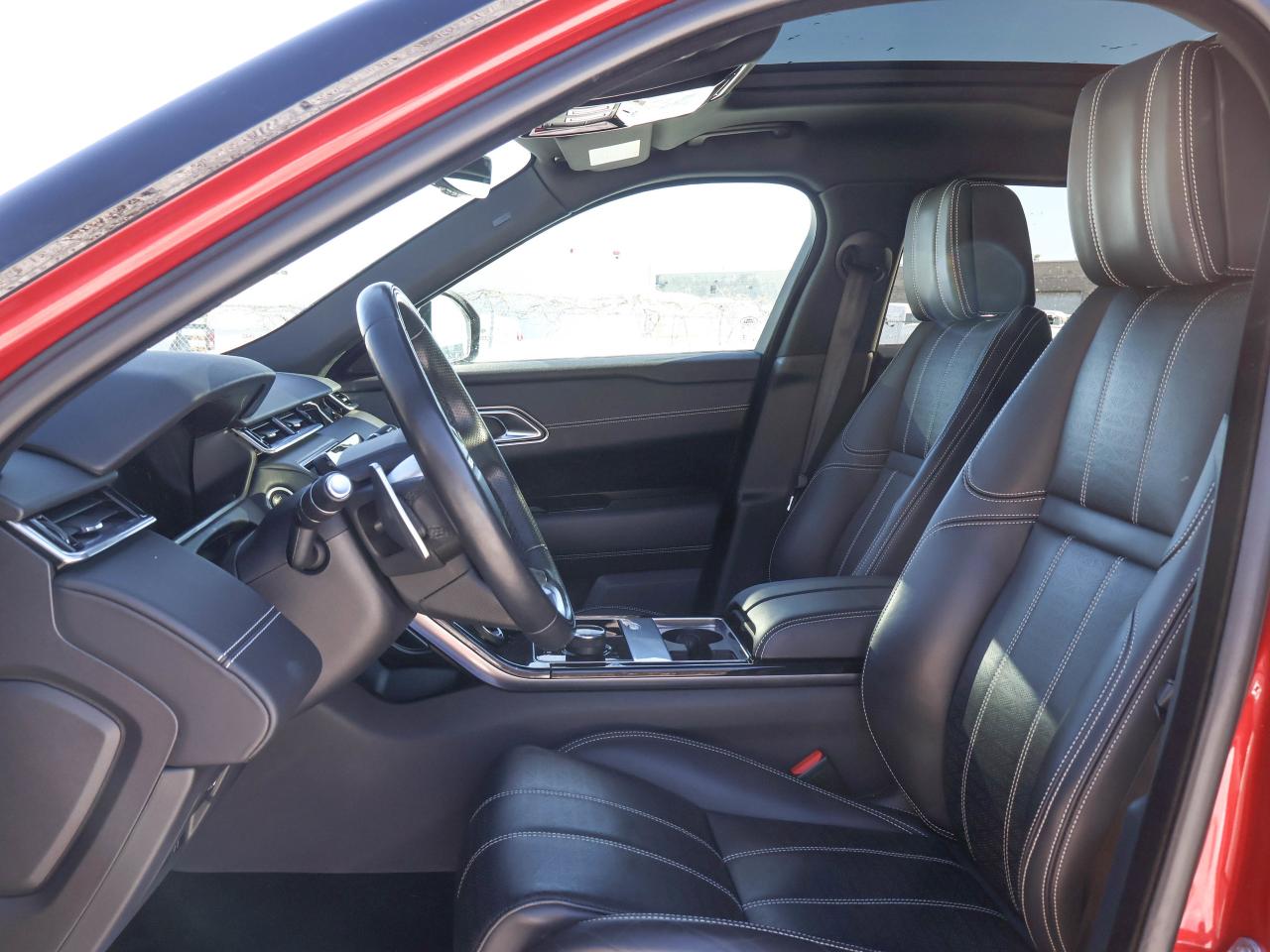 2019 Land Rover Range Rover Velar R-Dynamic HSE Photo