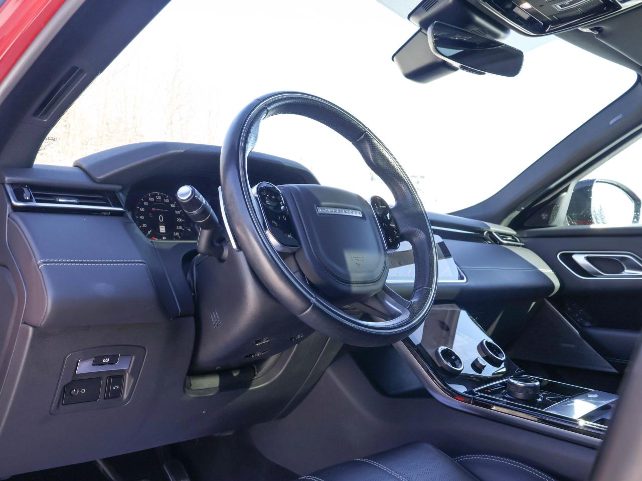 2019 Land Rover Range Rover Velar R-Dynamic HSE Photo