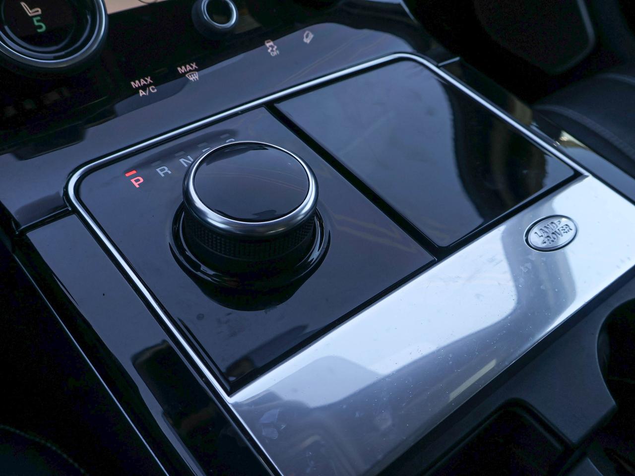 2019 Land Rover Range Rover Velar R-Dynamic HSE Photo