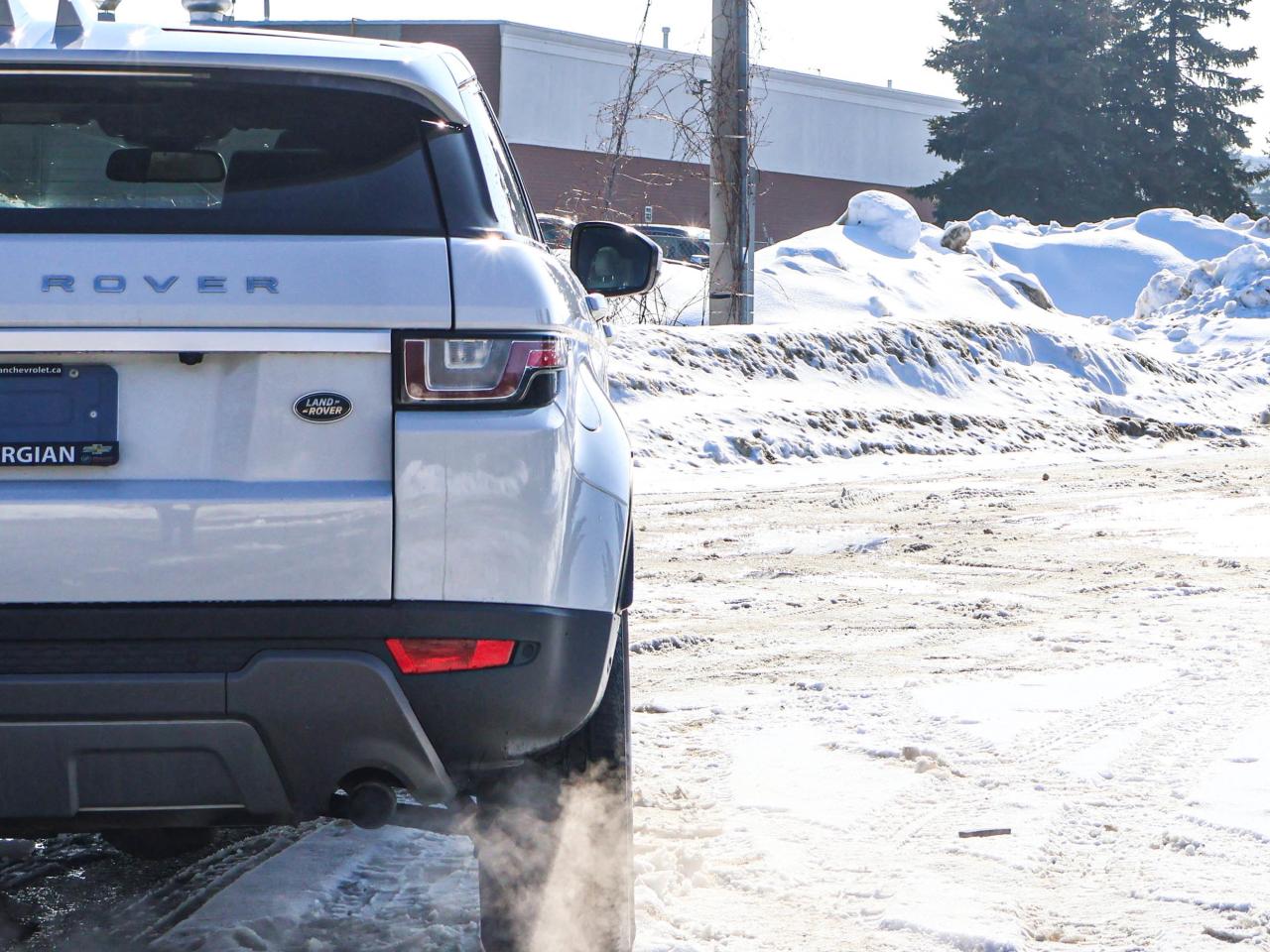 2016 Land Rover Range Rover Evoque HSE Photo