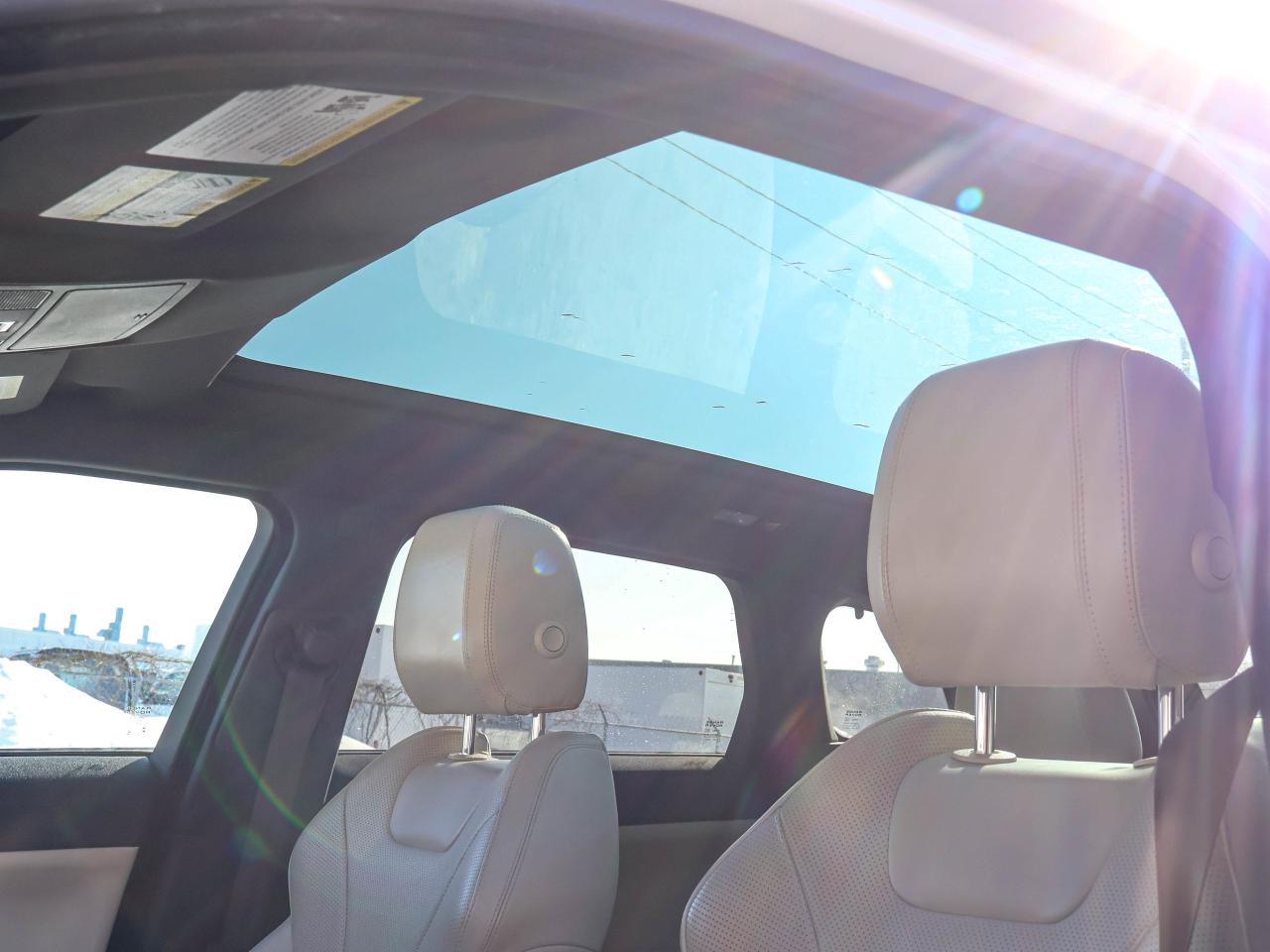 2016 Land Rover Range Rover Evoque HSE Photo