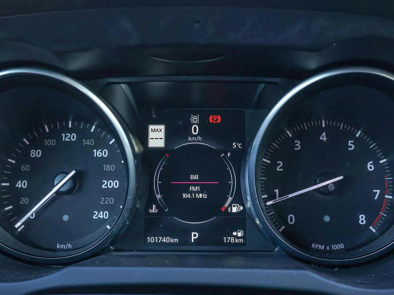 2016 Land Rover Range Rover Evoque HSE Photo