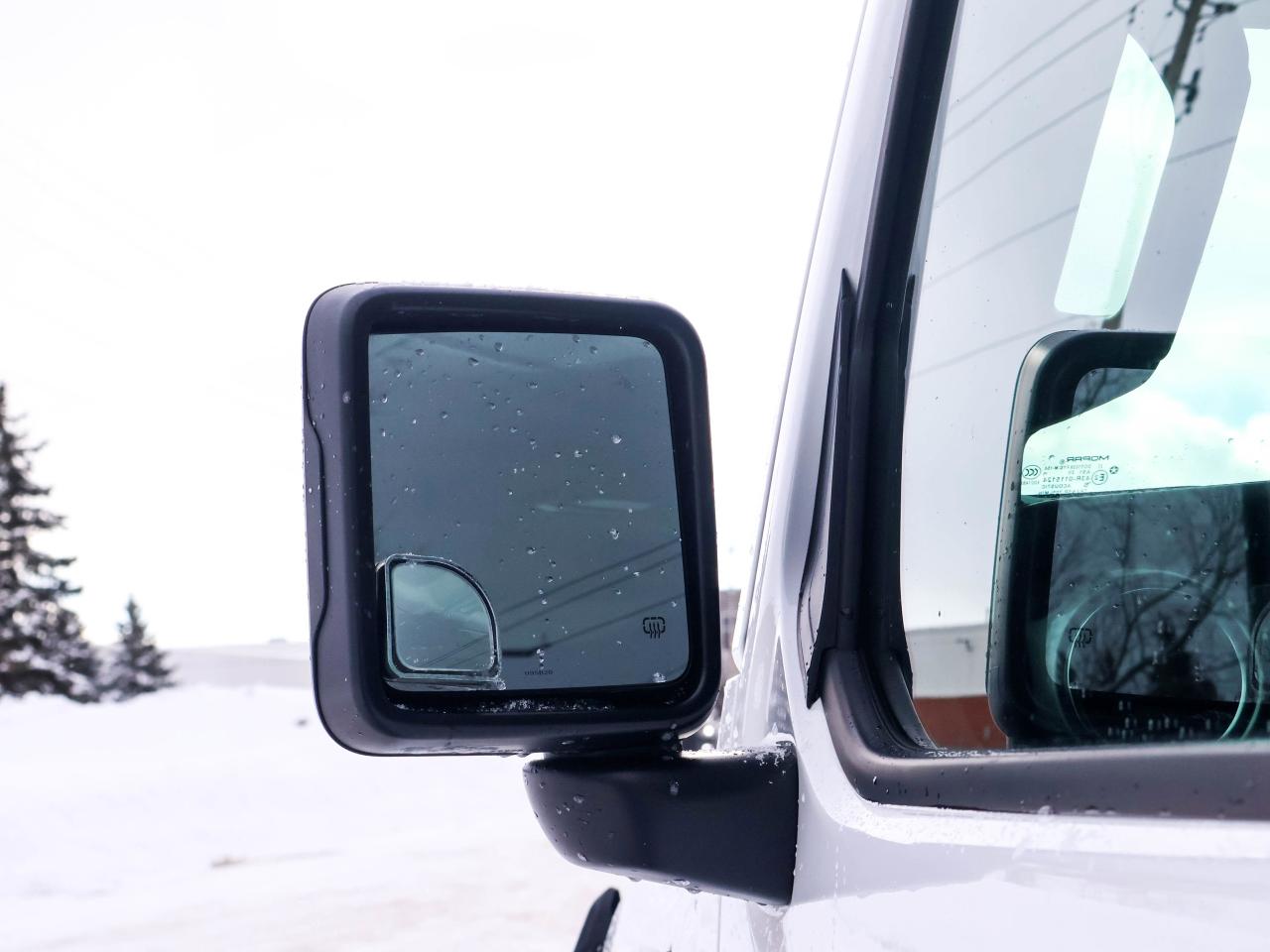 2021 Jeep Wrangler Unlimited Sahara Photo