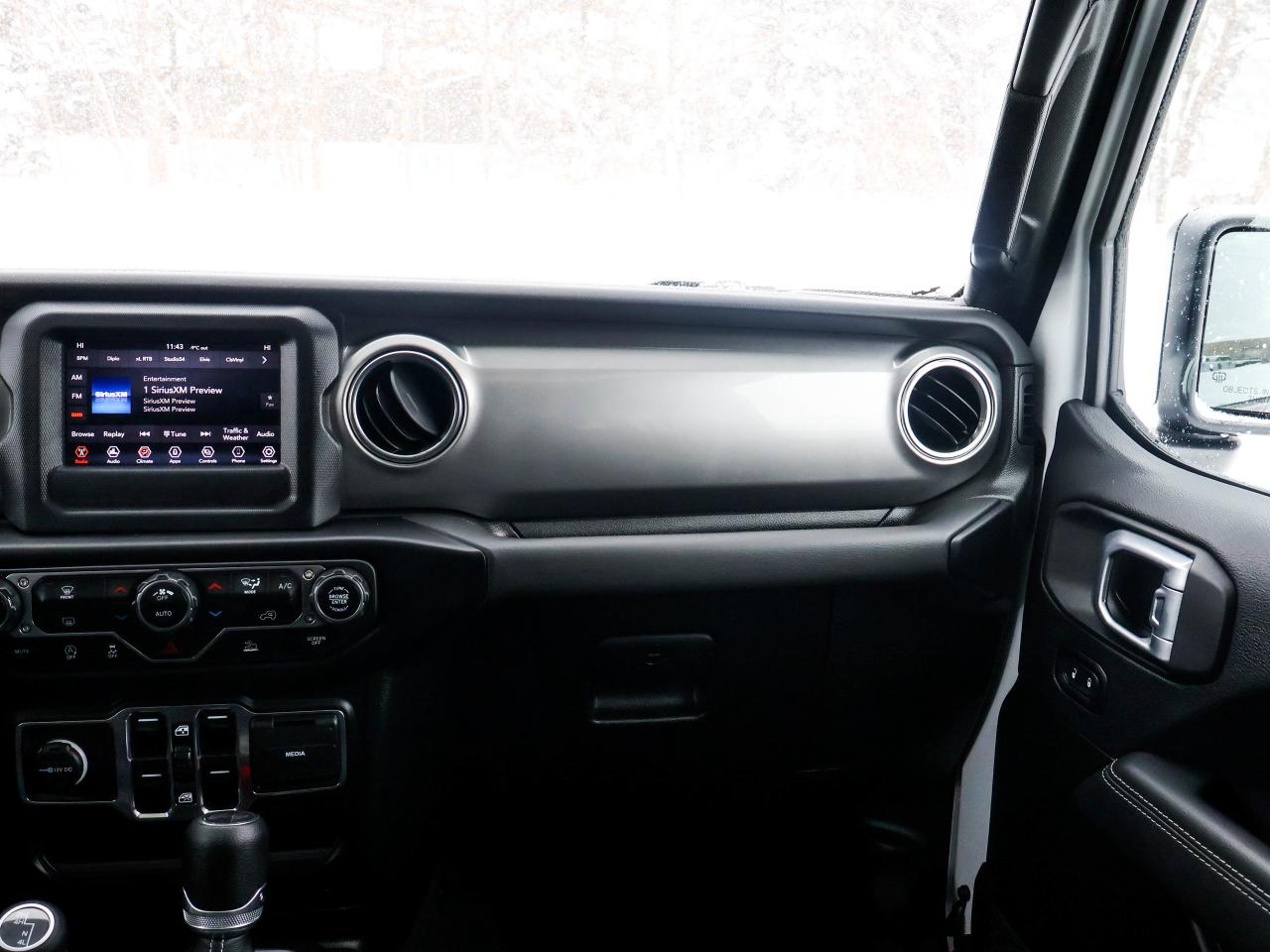 2021 Jeep Wrangler Unlimited Sahara Photo