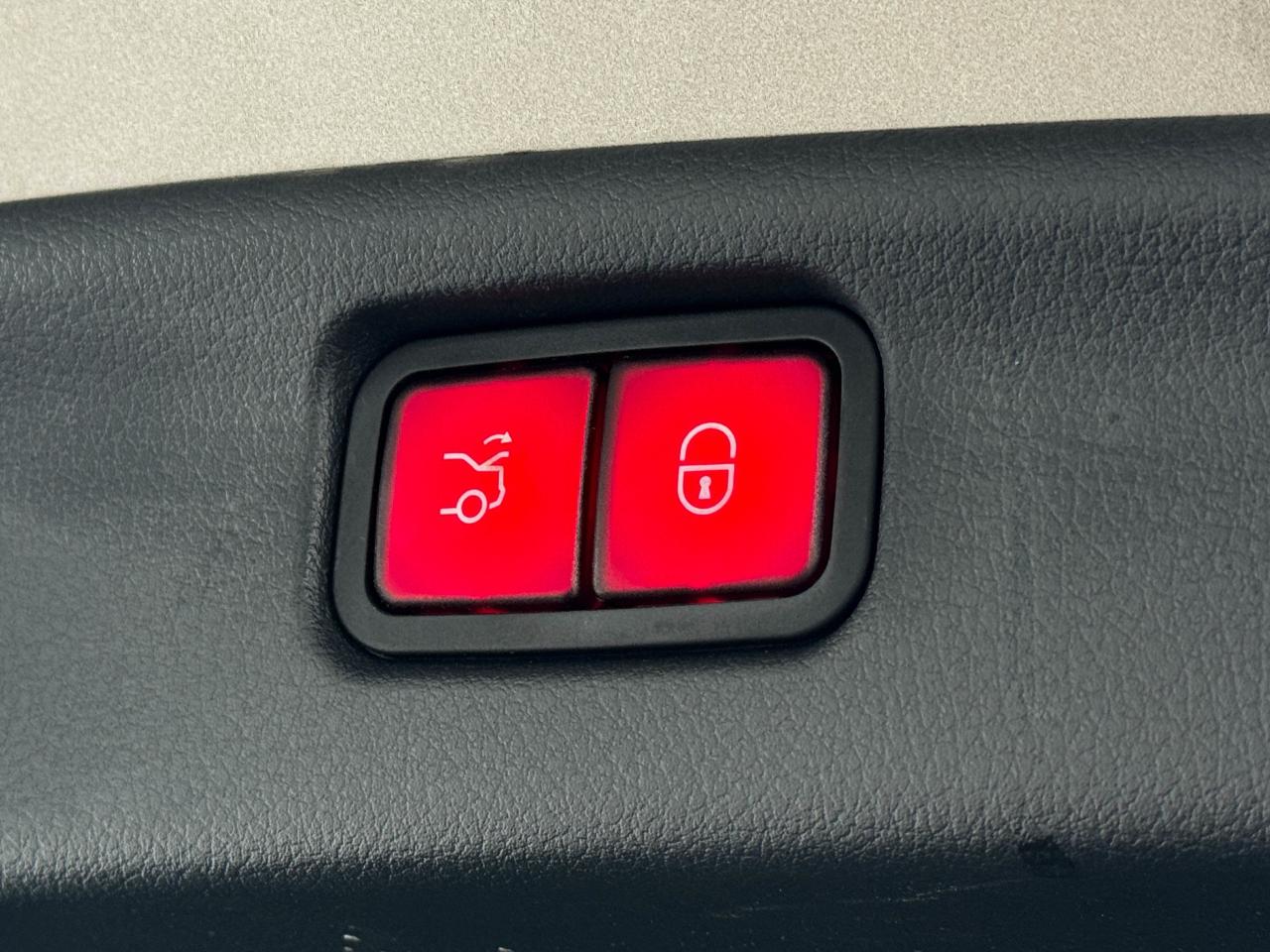 2023 Mercedes-Benz C-Class AMG C 43 Photo