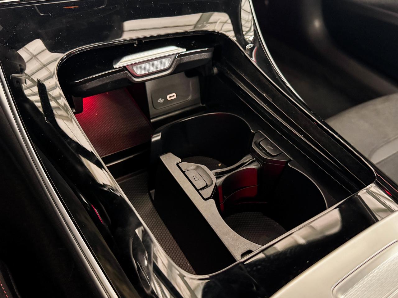 2023 Mercedes-Benz C-Class AMG C 43 Photo